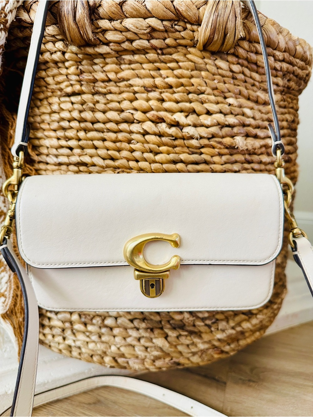 Coach Studio Baguette Chalk Glovetanned leather Brass C Lock Shoulder w/crossbdy